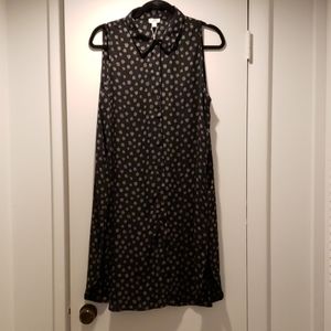 Spense button down sleeveless tunic